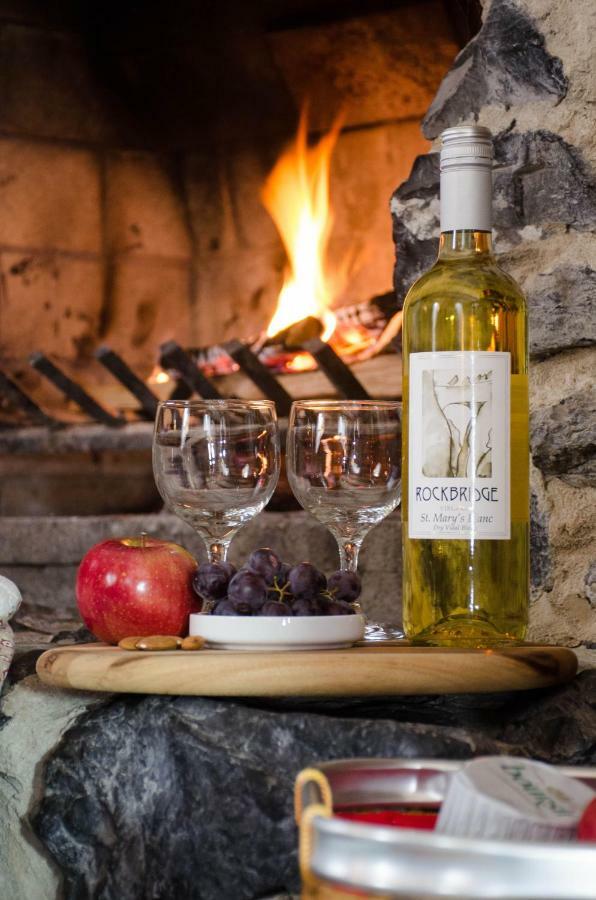 Sugar Tree Inn Vesuvius エクステリア 写真